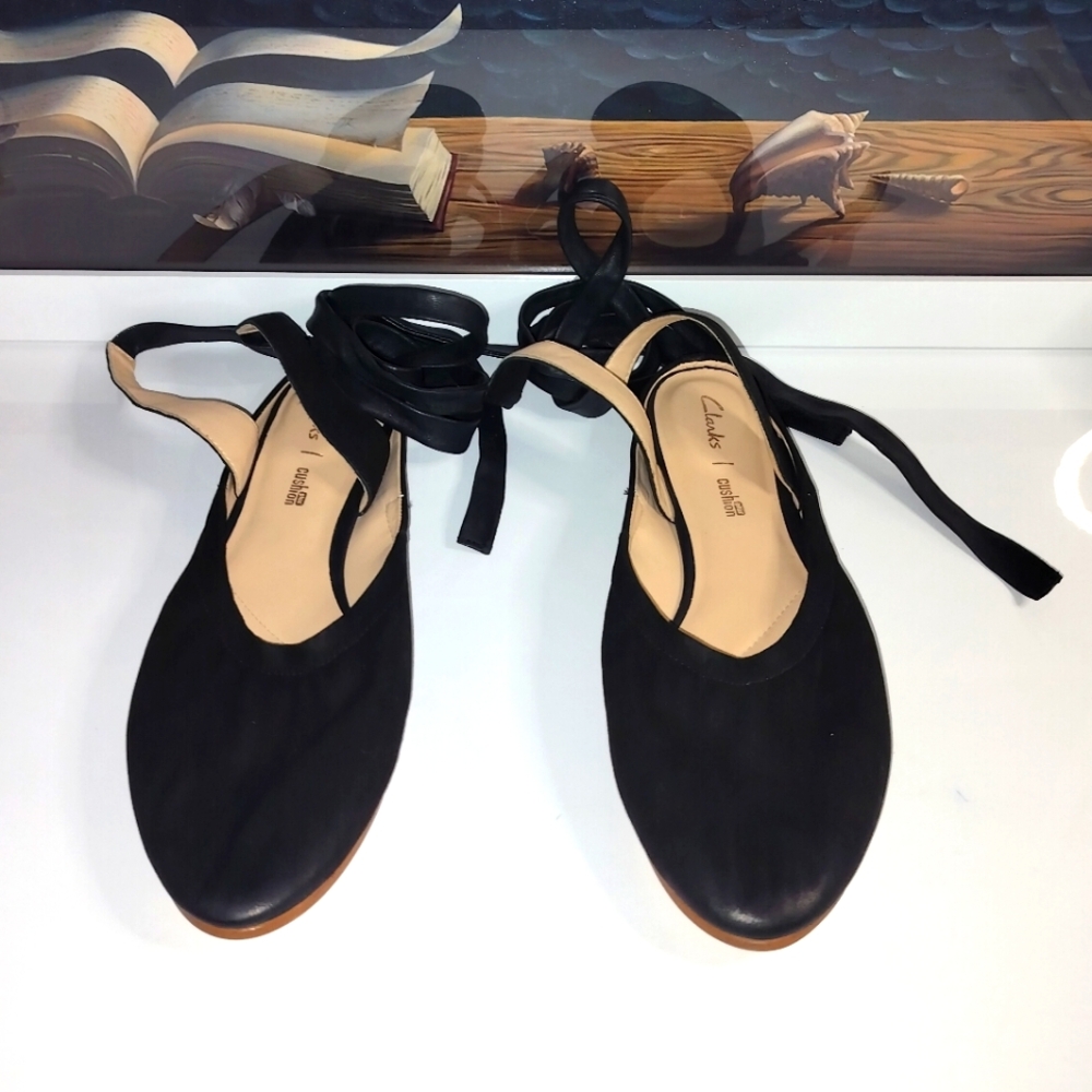 Clark's, Women's Ballet Flats,  Black Suede Flat Shoes, Size 7.5